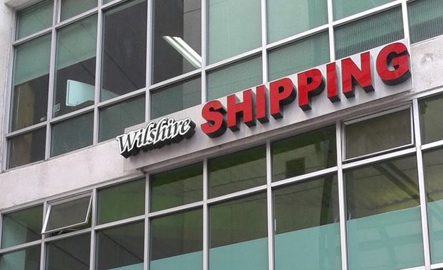 Photo of Wilshire Shipping Center