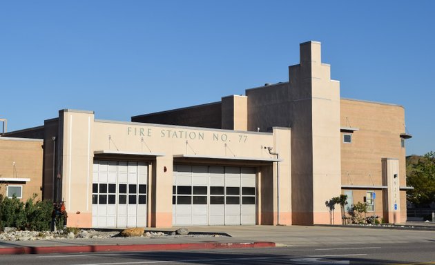 Photo of Los Angeles Fire Dept. Station 77