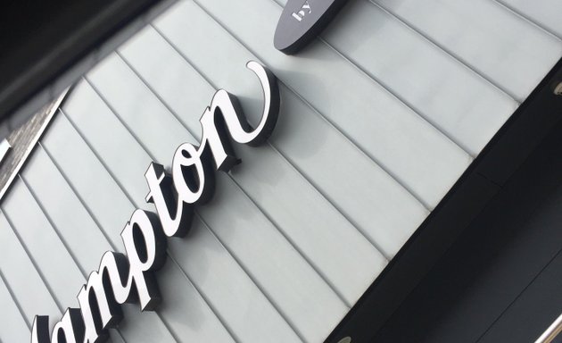 Photo of Hampton by Hilton Sheffield