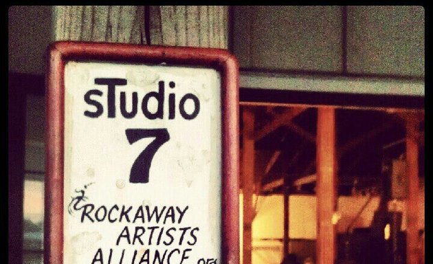 Photo of Rockaway Artist Alliance sTudio 6 & 7 Galleries