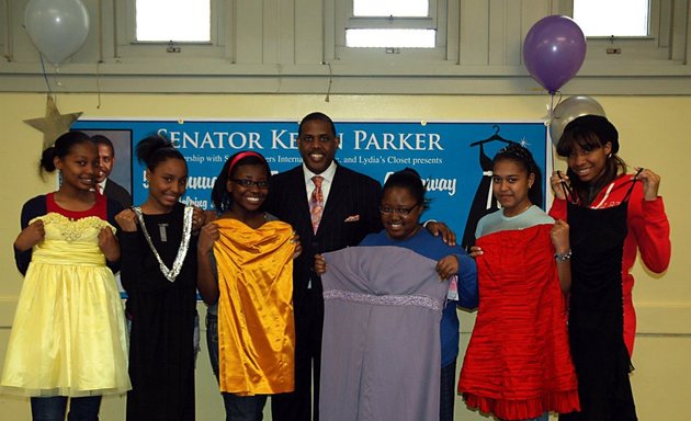 Photo of New York State Senator Kevin S. Parker