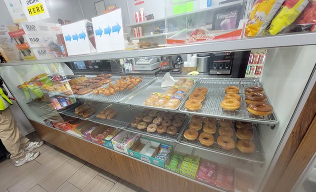 Photo of M & T Donuts