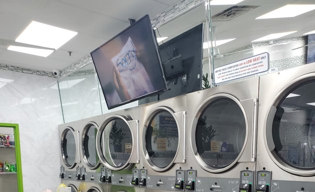 Photo of Jia Fu Laundromat