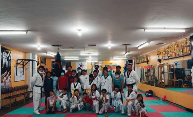 Foto de Escuela Taekwondo Quito "Taebaek Ecuador" (Karate Coreano)
