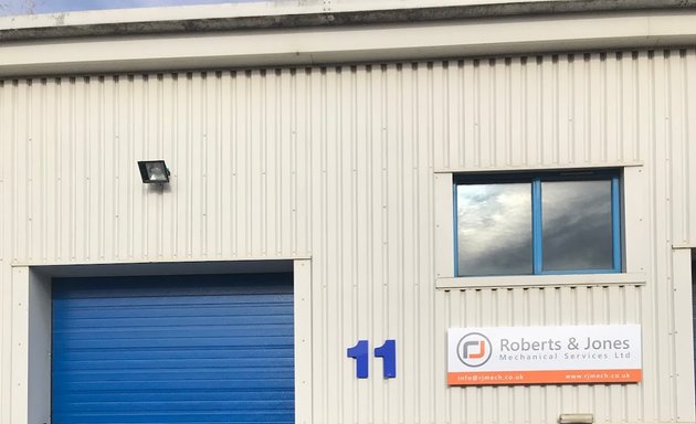 Photo of Roberts & Jones Mechanical Services Limited