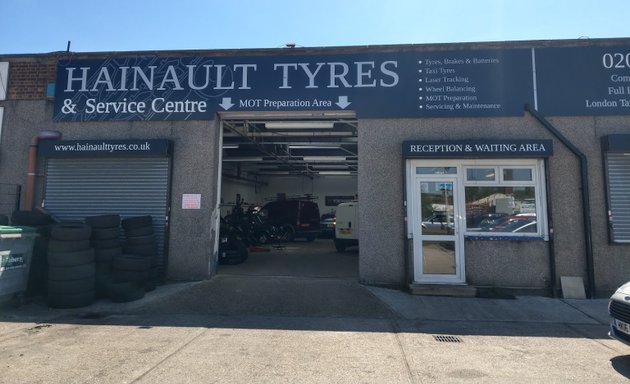 Photo of Hainault Tyre shop