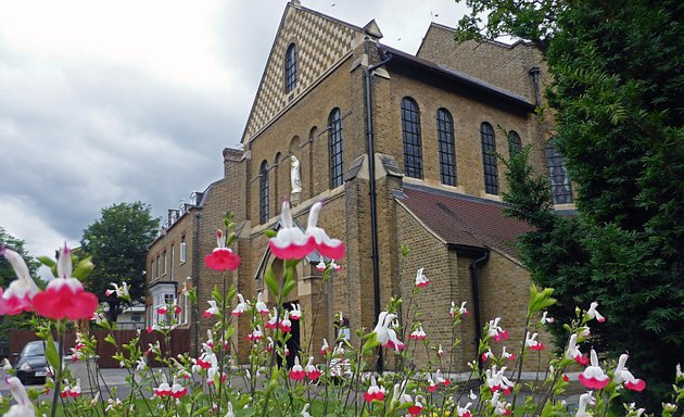 Photo of St Lawrence's Church