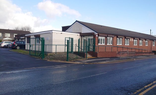 Photo of Farnworth Start Well and Young People Centre
