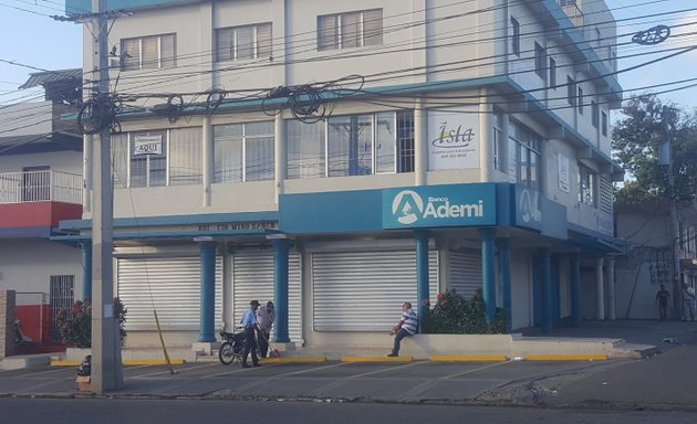 Foto de Banco Ademi