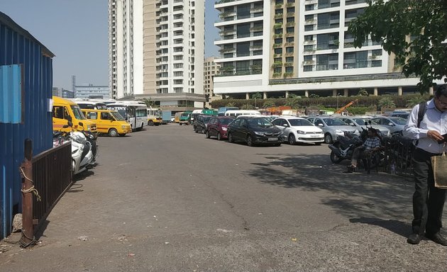 Photo of Public Car Park Lot near US Consulate