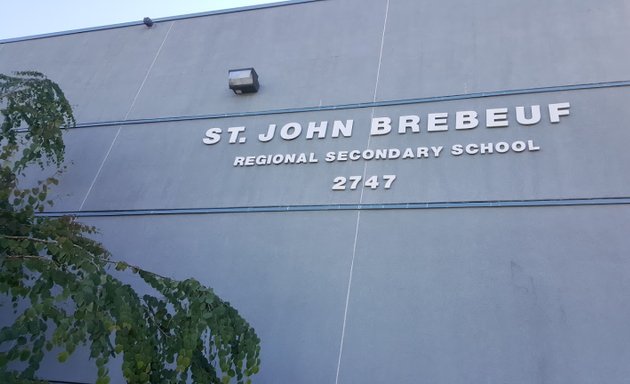 Photo of St John Brebeuf Regional Secondary School