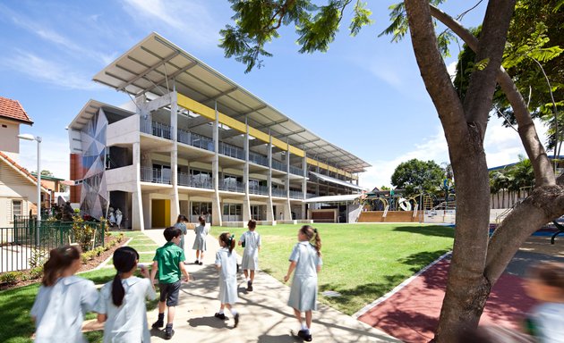 Photo of Clayfield College