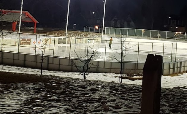 Photo of Marda Loop outdoor rink