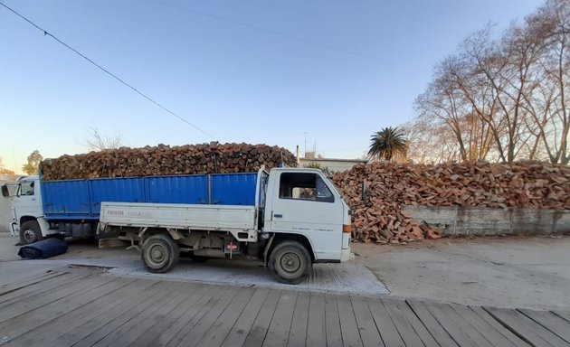 Foto de Leñería Piedras Blancas