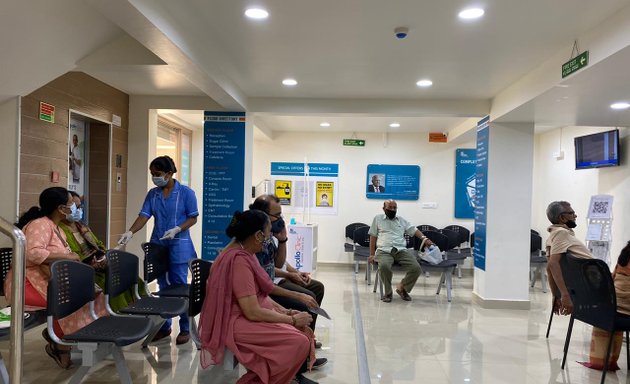 Photo of Apollo Clinic - Best Clinic for General Physician, Gynaecologist, Paediatrics, ENT Specialist, Orthopaedics, Cardiologist, Dermatology, Physiotherapy Treatments in Doddakannelli, Bangalore