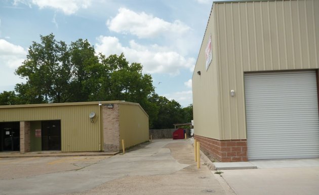 Photo of Kayvon Storage & Warehouses
