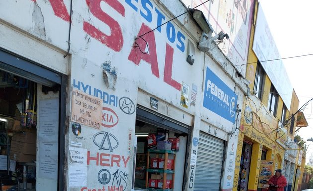 Foto de Central de Repuestos Universal