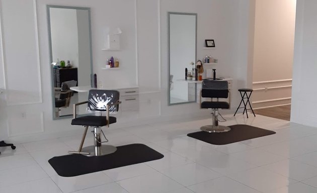 Photo of Crown Couture Salon