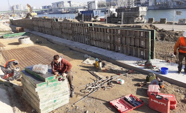 Photo de CEMEX Matériaux, Port de Point du Jour