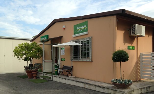 foto Europcar Roma Tuscolana