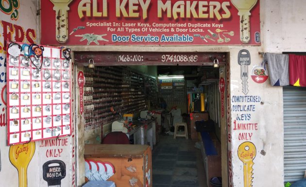 Photo of Ali Key Maker