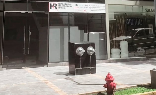 Foto de HR Commercial Supplies