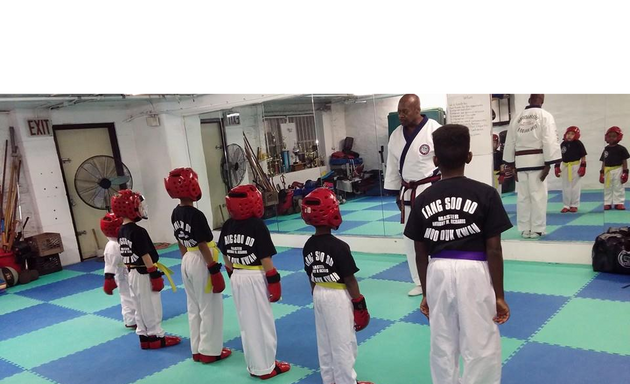 Photo of Harlem lil Dragons Kids Karate class