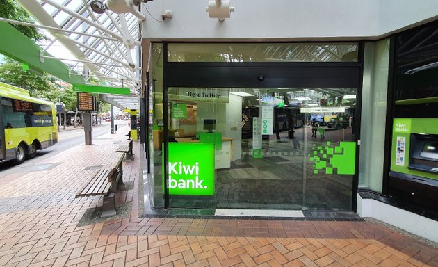 Photo of Manners Street Central Kiwibank
