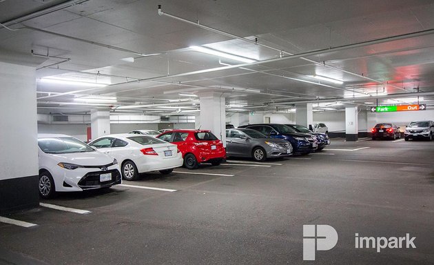 Photo of York Mills Centre Parking Garage - Lot #381