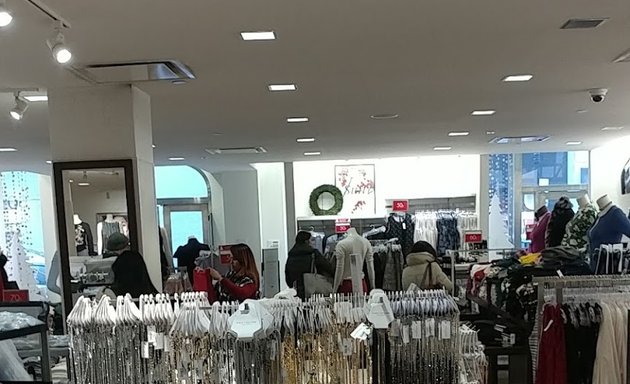 Photo of Ann Taylor Factory Store