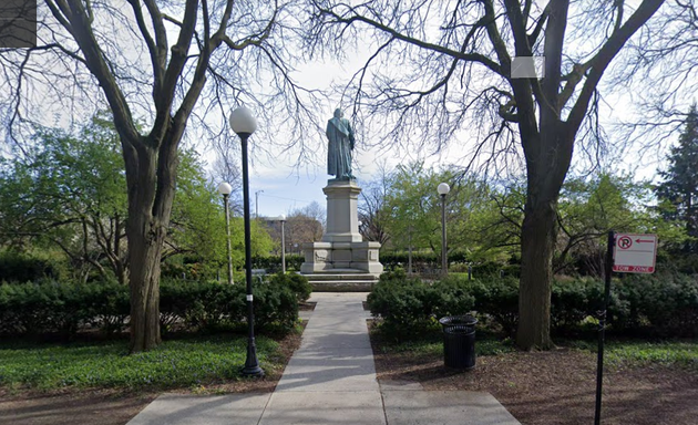 Photo of Carl von Linné Monument