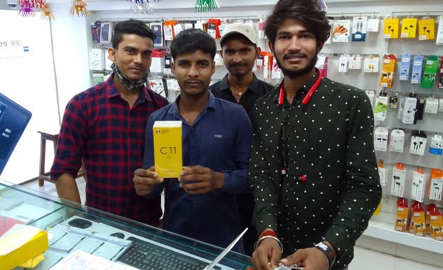 Photo of Top -10 Mobile Shop (Matunga East)