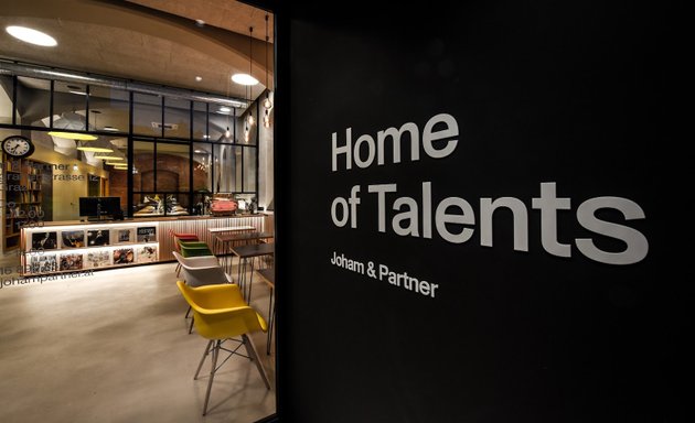 Foto von Home of Talents by Joham & Partner