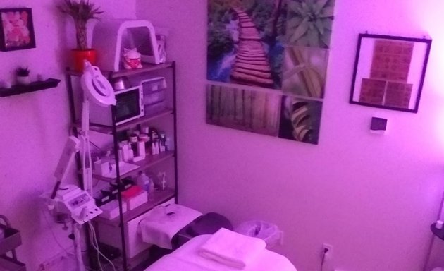Photo of mj Therapeutic Massage Clinic & spa