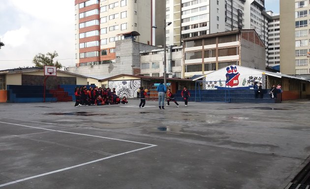 Foto de Unidad Educativa Fiscal San Francisco de Quito