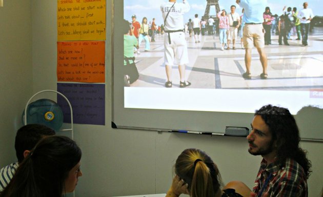 Foto de Academia de Inglés en Sevilla, Spiral Learning Center