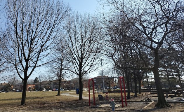 Photo of Giltspur Park