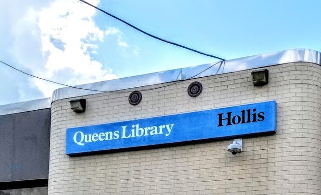 Photo of Queens Public Library at Hollis