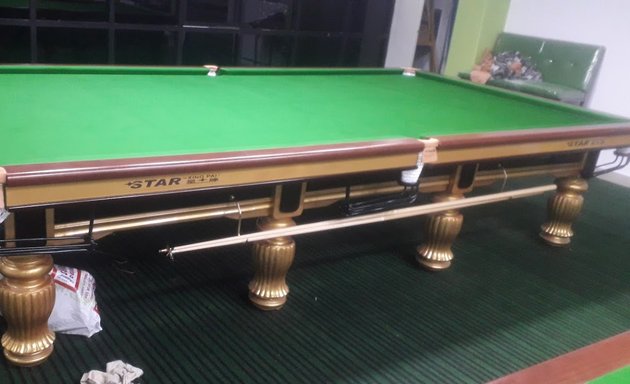 Photo of an Billiards Mfrs Billiards Snooker Pool