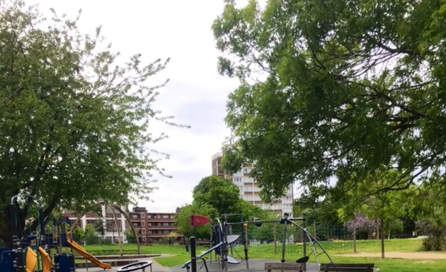 Photo of Shoreditch Park Playground