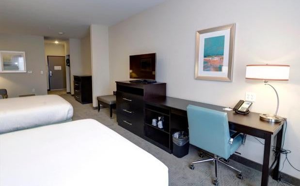 Photo of Holiday Inn Express & Suites Austin South, an IHG Hotel