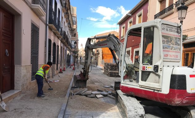 Foto de Excavaciones Y Transportes El Collejares