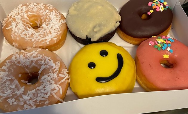 Photo of Gonuts Doughnuts