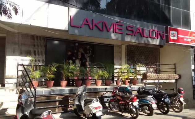 Photo of Lakme Salon R T nagar