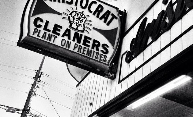 Photo of Aristocrat De-Luxe Cleaners