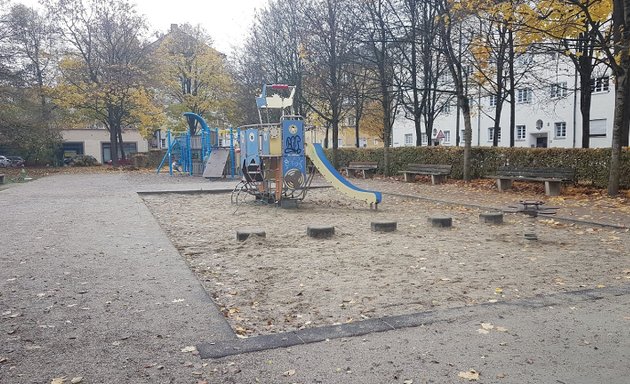 Foto von Walchenseeplatz Spielplatz