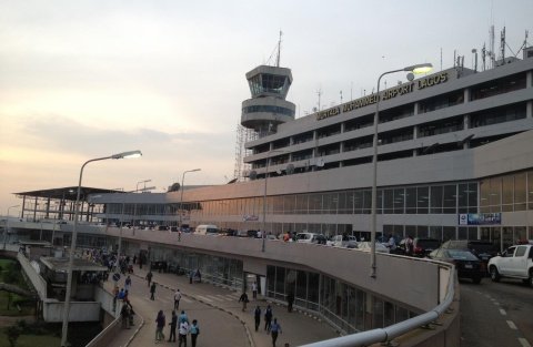 Photo of Aircraft Line Maintenance