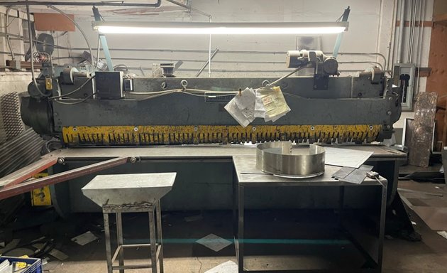 Photo of New Universal Kitchen Equipment Manufacturing