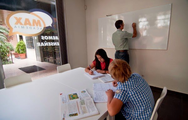 Foto de Academia MAX de refuerzo escolar