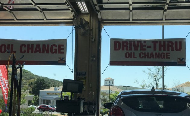 Photo of Valvoline Instant Oil Change